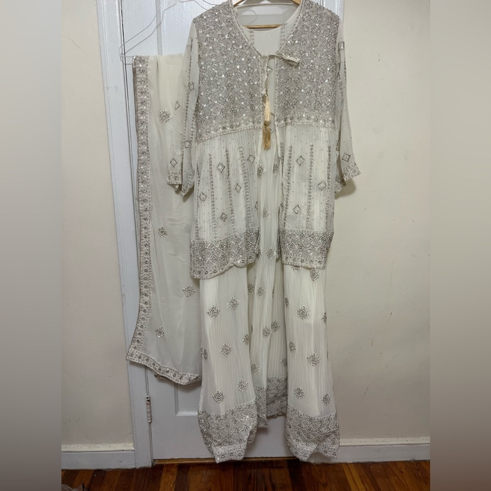 🤍Beautiful Indian dress🤍